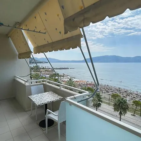 Апартаменты Lungomare Dreamview